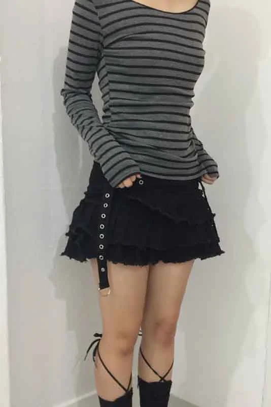 Women's Gothic Punk Ruched Mini Skirt | Y2K Black Pleated Design midi skirt versatile