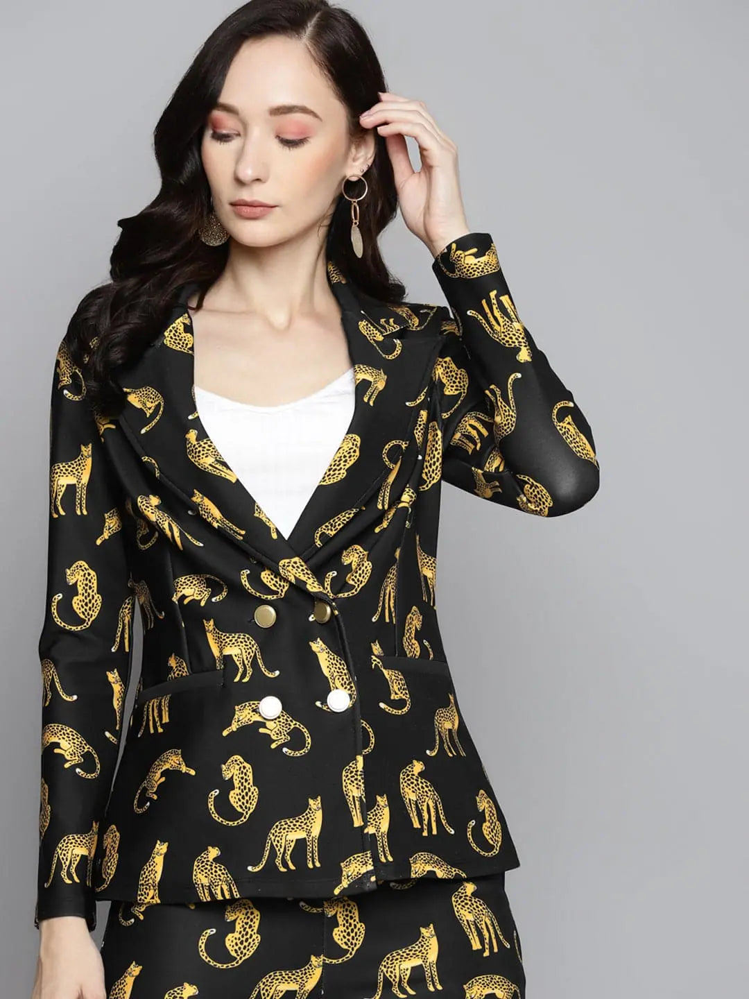 Women Printed Black Full Sleeve Jacket Tiered Jacket Buttoned Jacket Zippered Jacket Women Printed Black Full Sleeve Jacket Tiered Jacket Buttoned Jacket Zippered Jacket