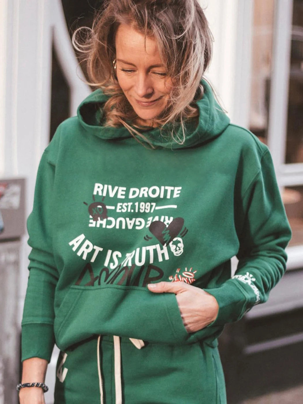 Letter Graphic Hoodies Woman Pockets Hooded Pullovers 2023 Spring Autumn Casual Vintage Rock Sweatshirt Tops Fashion Luxury Hoodie with Hem Frayed Vintage Worn Letter Graphic Hoodies Woman Pockets Hooded Pullovers 2023 Spring Autumn Casual Vintage Rock Sweatshirt Tops Fashion Luxury Hoodie with Hem Frayed Vintage Worn