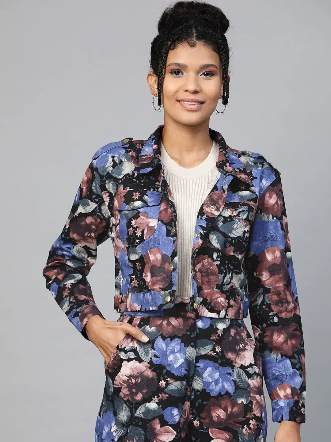 Women Printed Blue Collared Neck Full Sleeve Jacket Hooded Jacket Caped Jacket Shawl Collar Jacket Women Printed Blue Collared Neck Full Sleeve Jacket Hooded Jacket Caped Jacket Shawl Collar Jacket