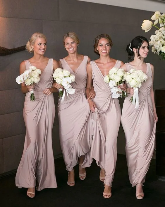 champagne bridesmaid dresses long v neck pleated cheap wedding party dresses 2020 vestido de novia Tunics Prom sequined champagne bridesmaid dresses long v neck pleated cheap wedding party dresses 2020 vestido de novia Tunics Prom sequined