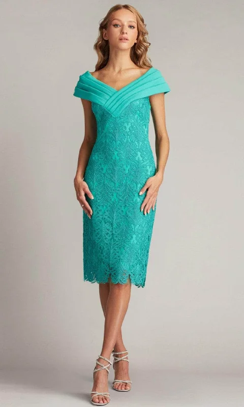 Tadashi Shoji CDY23011M - Pleated Foldover V-Neck Evening Dress Tunics Office stylish Tadashi Shoji CDY23011M - Pleated Foldover V-Neck Evening Dress Tunics Office stylish