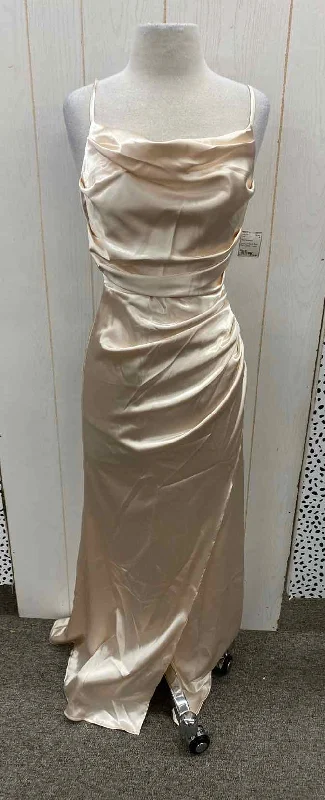 Peach Womens Size 6 Dress